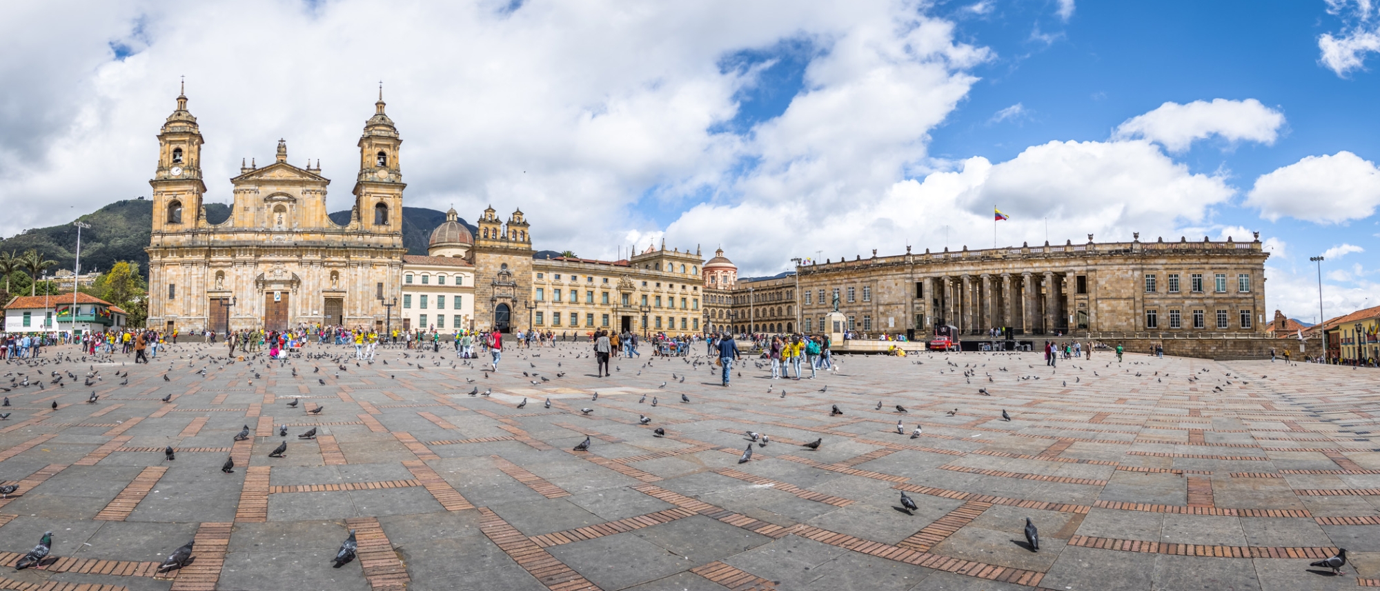 Bolivar Square