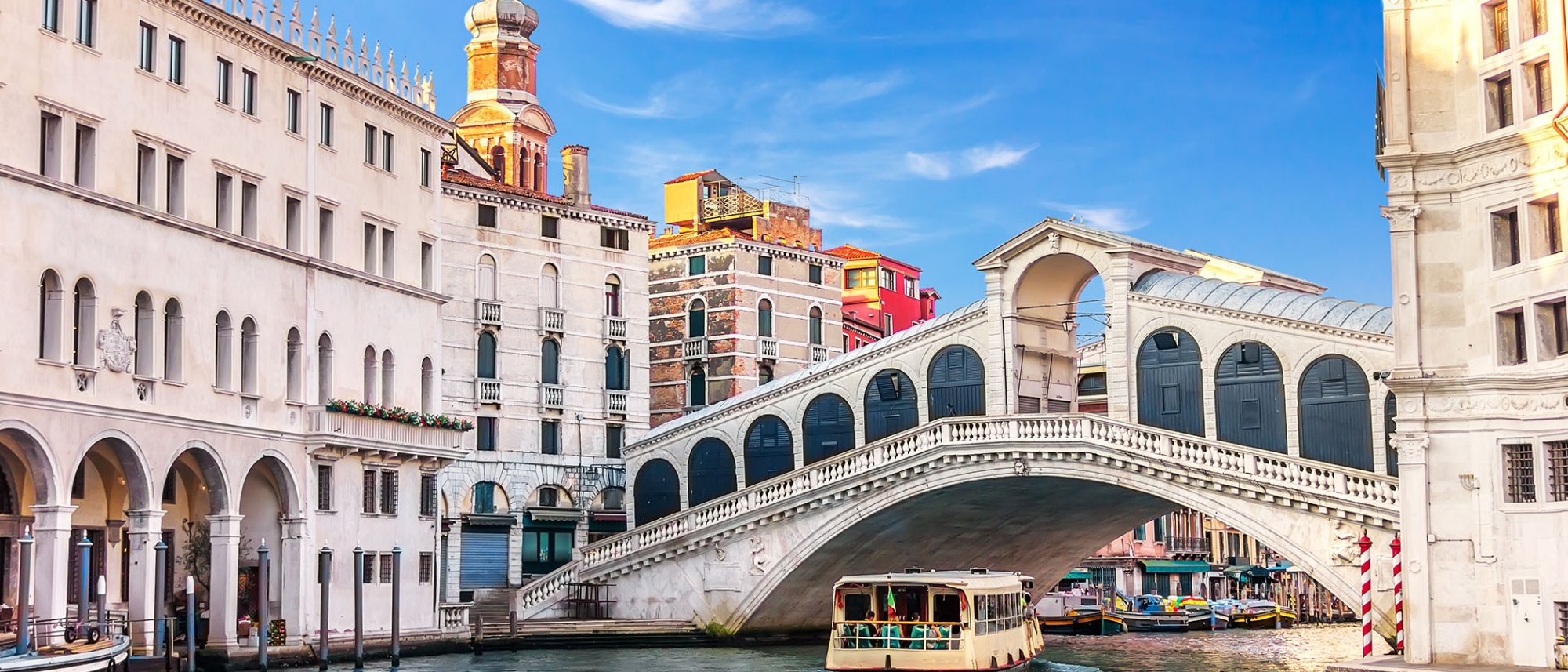 Pont du Rialto en vaporetto