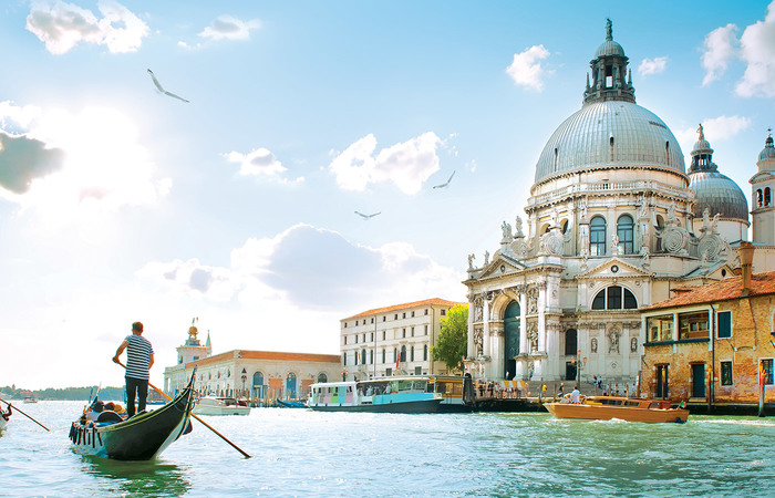 Cayred Clothing Reviews, European tour packages will see you connecting to  the real soul of the destinations you go, from the canals of Venice to the  countryside of France, and maybe even